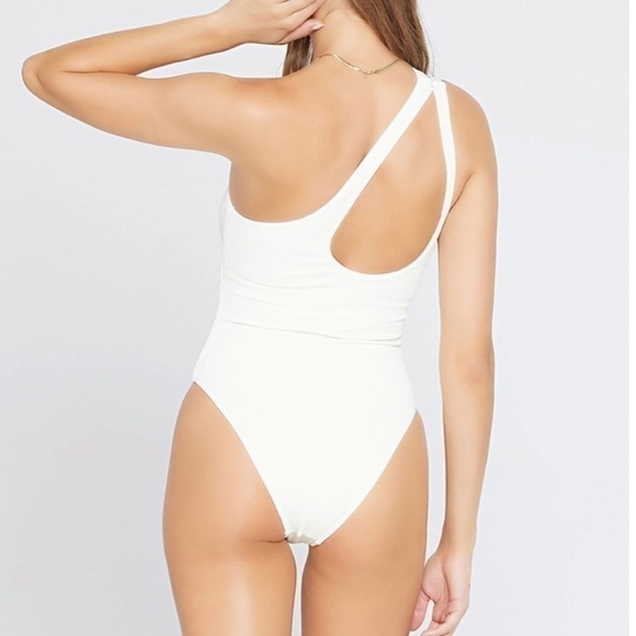 NWT L*SPACE Ribbed Phoebe One Piece Swimsuit Cream - Picture 6 of 9